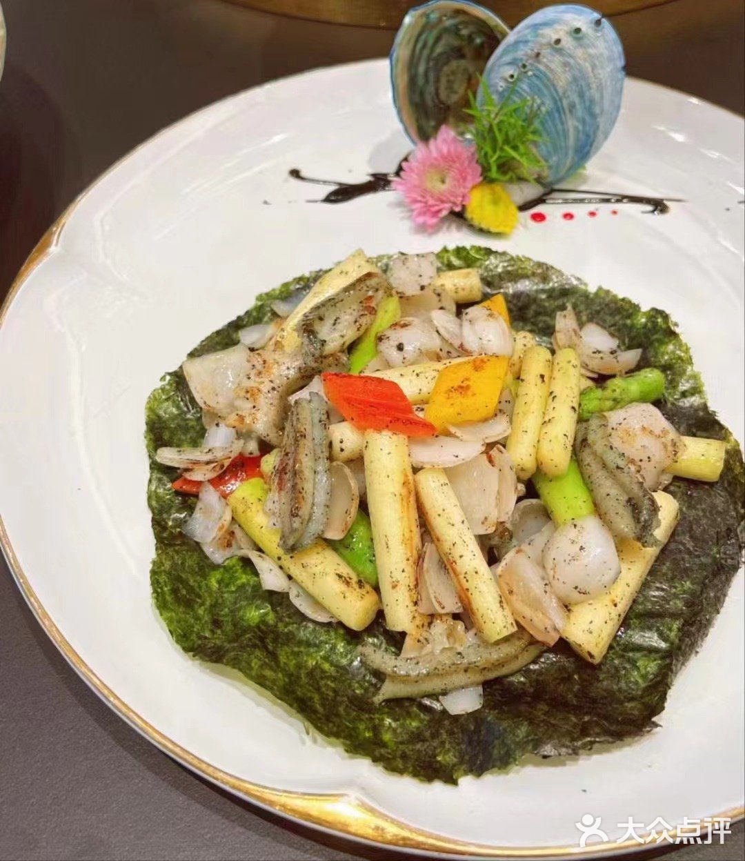 在深圳发现一家令人惊艳的餐厅--东22 粤潮
