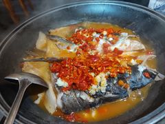 剁椒鱼头-湘江红·湖南招牌菜(莲花南路店)