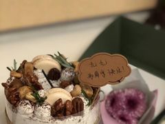 奥利奥马卡龙淡奶油蛋糕-小苍兰风铃草蛋糕甜品(沈阳店)