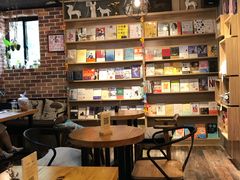 -晓风书屋(大学路店)