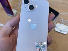-Apple零售店(华贸购物中心店)
