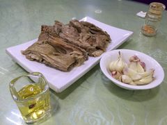 清真胖妈妈手抓餐厅(定西路总店)-清真·胖妈妈手抓餐厅(定西路长城宾馆店)