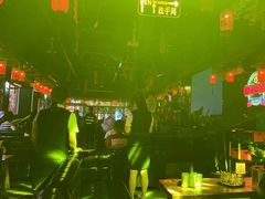 -喜鹊音乐酒馆(西街店)