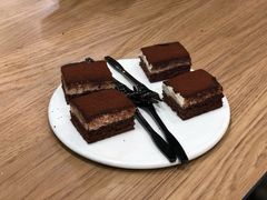 提拉米苏-宝记烧烤·碳锅羊肉·羊蝎子火锅·夜食社(文体路创始店)