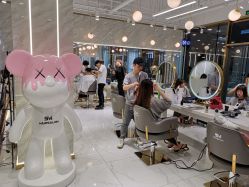 -5M HAIR SALON