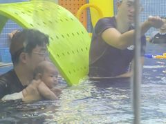-龙格亲子游泳•水育早教运动中心