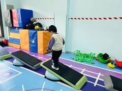 -四叶草托育园(张江园店)