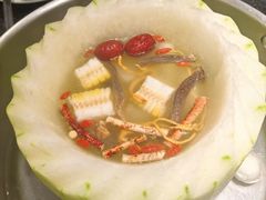 -得意咚瓜·顺德鱼生·冬瓜火锅(深圳首店)