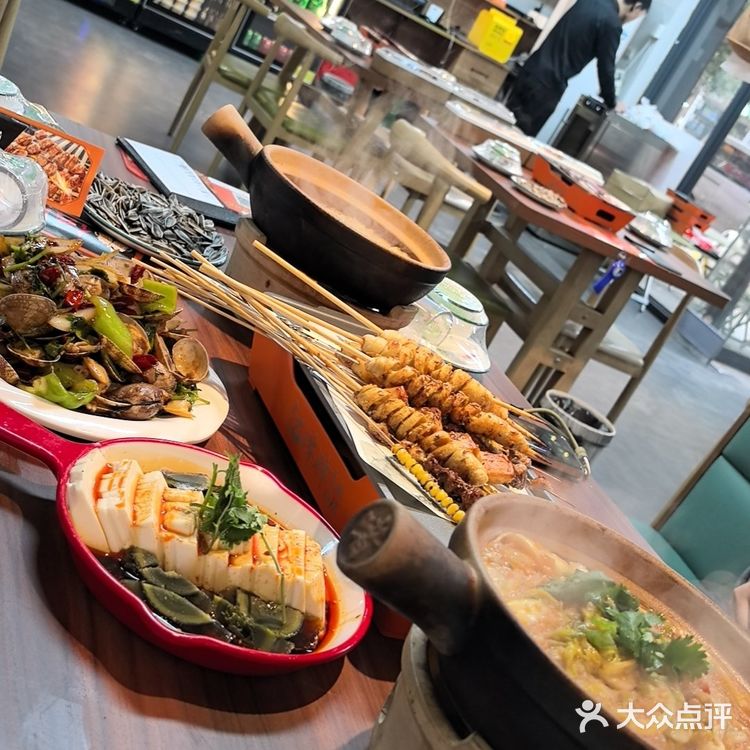 快来尝尝这家店的美食