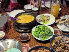 -蚝堡海鲜·威海菜·海肠捞饭·烧烤·亚洲吃蚝公司(幸福门店)
