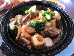 -东海岸人工湖美食村