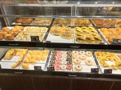 -Caidie Bakery采蝶轩(百越店)