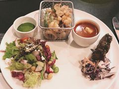 -WOLFGANG PUCK KITCHEN & BAR(迪士尼小镇店)