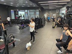 -帝豪斯健身俱乐部(市府恒隆广场店)