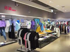 -唯品会(北京国瑞城店)