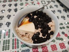 焦糖乌龙奶茶冰-堂屋糖水店(愚园店)