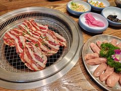 -明洞阿姨·韩式酱蟹烤肉·创意料理(三元桥店)