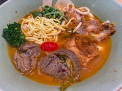 手切酸菜牛腱子面-陳八两面家(滨江天街店)