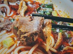 -遵义虾子张六羊肉粉(普陀路店)