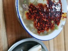 -老字号贾家肉丸糊辣汤(光明巷店)