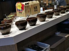 自助调料区-呷哺呷哺(新世界百货望京店)