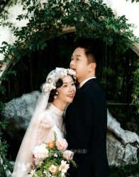 -雪中彩影婚纱摄影·微光艺术中心