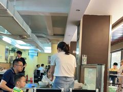 大堂-潮镇老尾牛杂(环城西路店)