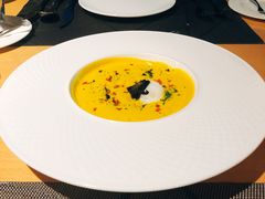 南瓜泥水波蛋 starter-永年西餐厅L'etoile