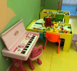 -木子亲国际婴幼儿水育中心(北美N1店)