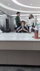 -MOVAN  HAIR莫凡匠人发型屋