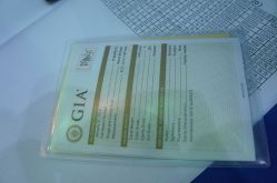 -威德钻石-克拉钻大本营(南京东路店)