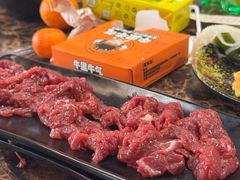 -牛里牛气· 榴莲海鲜鲜牛肉自助火锅·烤肉(横岗店)