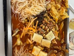 -在巷子里的烤肉店·螺蛳粉烤鱼·牛蛙(和美城店)