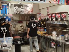 -蜜雪冰城(国权路地铁口店)