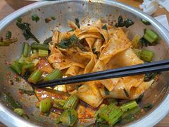 -刘二店正宗裤带面(围墙巷店)