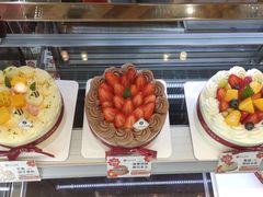 -花花卷卷·鲜食蛋糕(静安久光百货店)