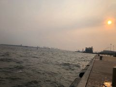 -东疆建设开发纪念公园