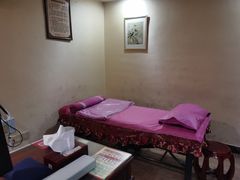 -芳草堂中医门诊部(怡芳苑店)