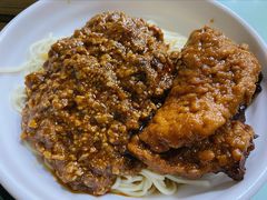 炸酱拌面-食惠里小笼包面馆(越秀店)