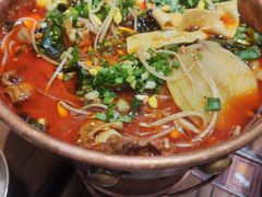 -成都你六姐·牛肉冒菜(信泰中心商场店)