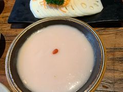 -老牌坊云南鱼豆花火锅(爱建店)