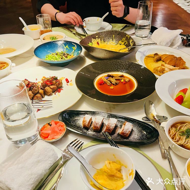 南京钟山国际高尔夫酒店[礼花]