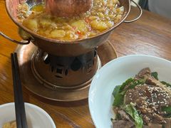 -蜗牛小馆醉乡民谣云南菜(惠新西里店)