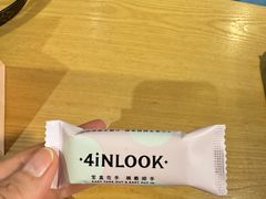 -4iNLOOK美瞳店(上海日月光中岛店)