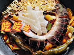 -忆乡情铁锅炖鱼饭店(延庆店)