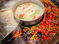 -渝涯重庆豆花老火锅(中赢国际店)