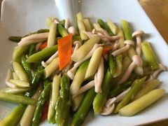 -天桥饭店·特色海鲜(金山嘴渔村店)