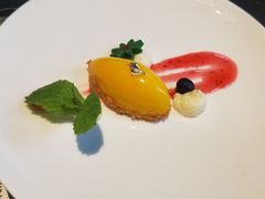 芒果慕斯-小天鹅戴斯酒店鲸鲨百汇创作料理