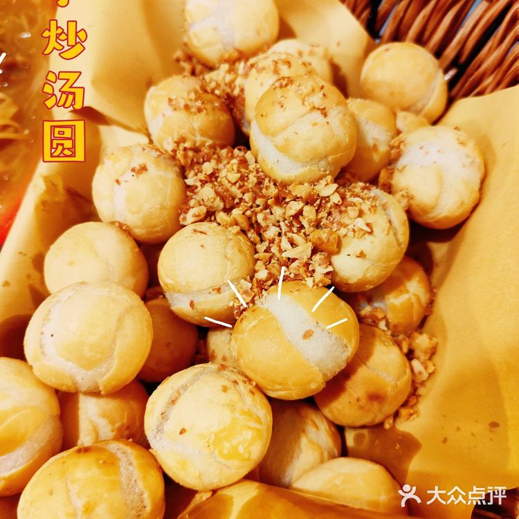 超大份量，辣味儿十足的川菜小酒馆[胜利]