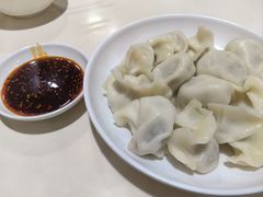 生饺猪肉芹菜-辣妈水饺红冒菜(金阳路店)